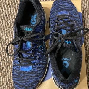 Mens asics size 12.5